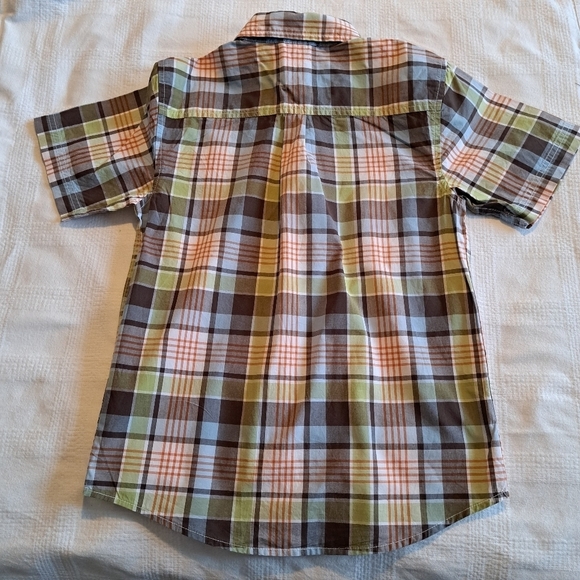 Gymboree boys size 7/8 or Medium button down plaid shirt - Picture 3 of 4